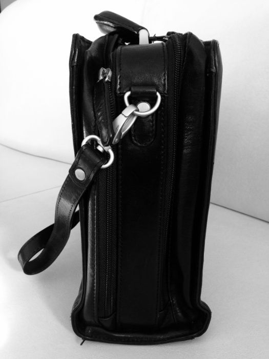 Kuferek skórzany damski marki Vip Collection