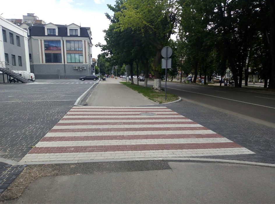 Світло,вода,опалення та інтернет є завжди! Оренда кабінету