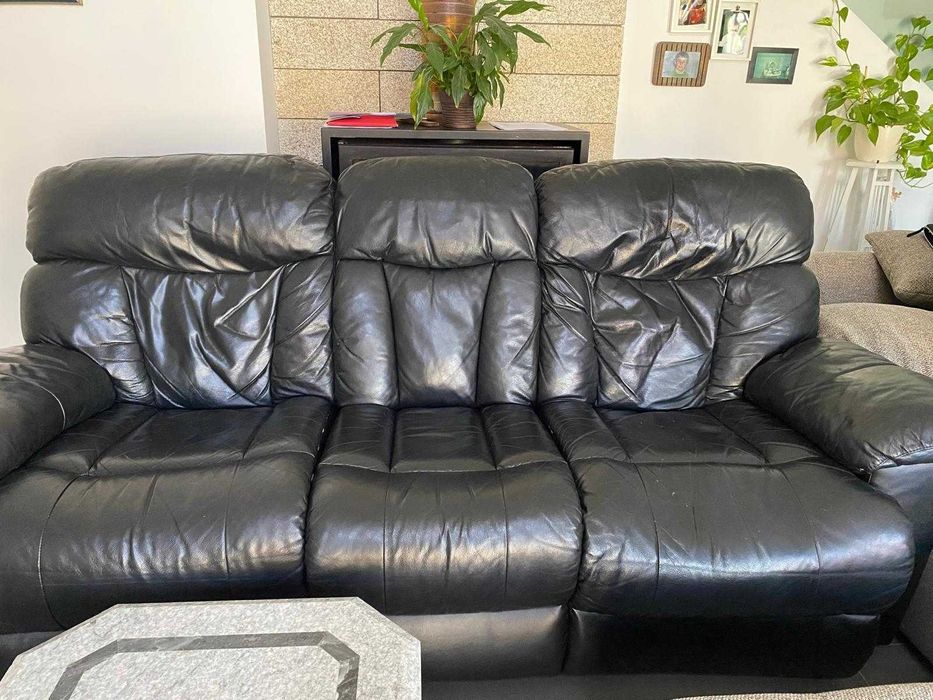 Sofá em pele, Mesa de sala de jantar