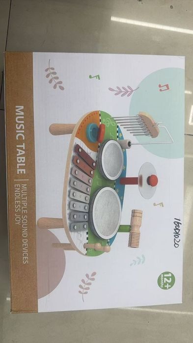 Muzyczny stolik dla dzieci