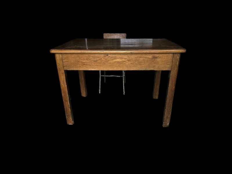 Stół dębowy 114cm x 74cm