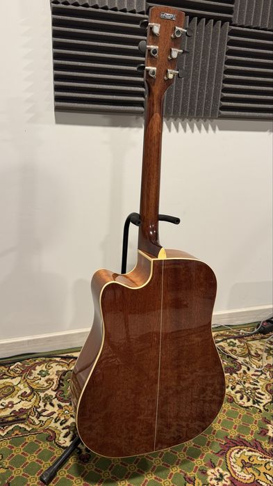 Guitarra Acústica Cort com Hardcase