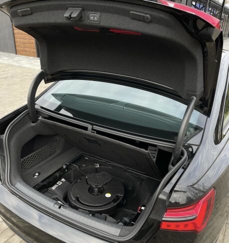 Електропривід багажника для Audi A6 C8