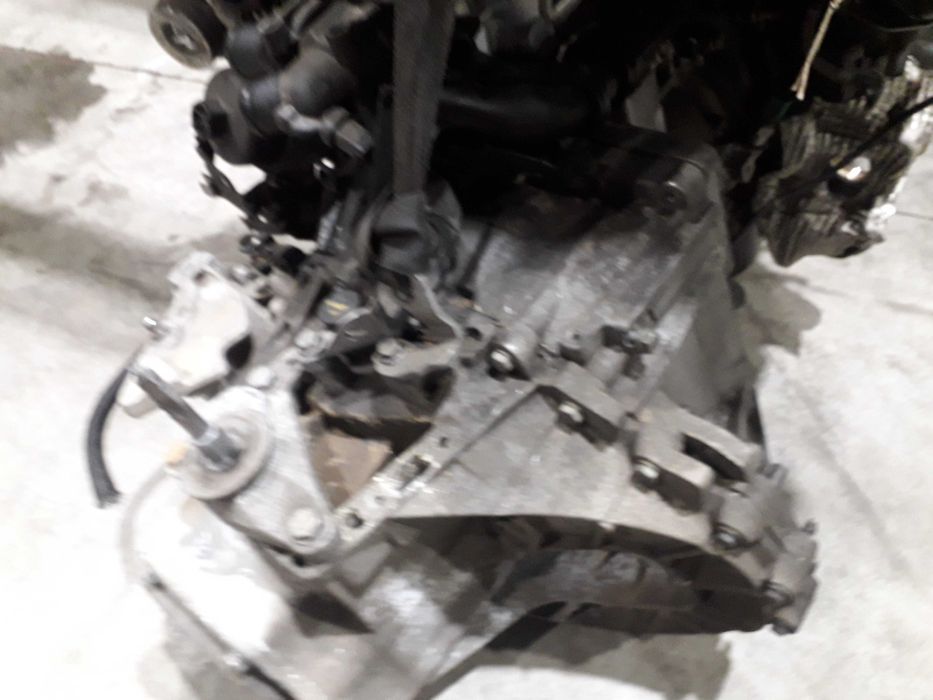 Motor Citroen Peugeot  MB GU10 1.6 Turbo caixa 6 Velocidades