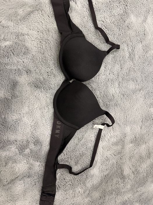 Бюстгалтер DKNY новий