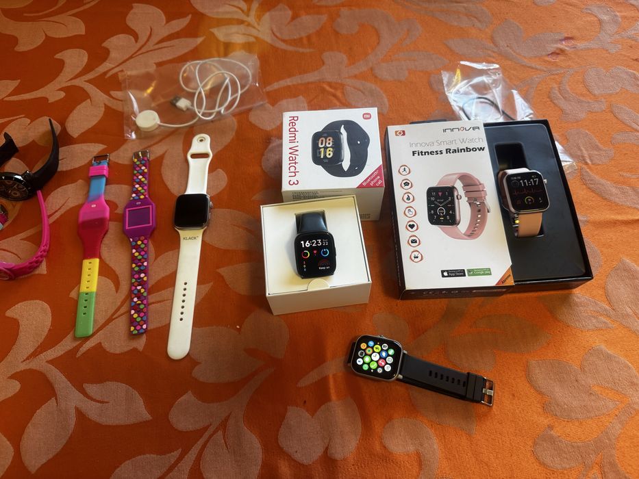 4 smartwaches mais 4 digital watch