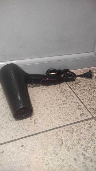 Фен для волосся Philips ThermoProtect 2100W HP8230