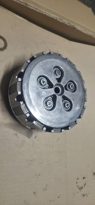 Kosz sprzegłowy sorzegło komplet Yamaah yzf 250 rok 14-18 części