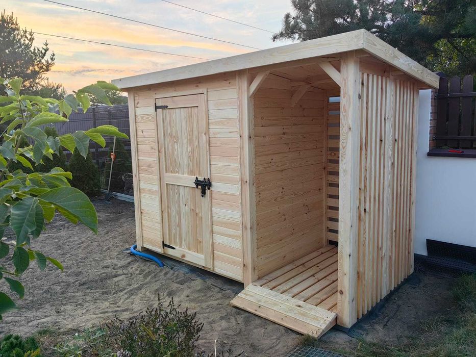 Drewutnia ogrodowa lamelowa 1 x 1,5m z domkiem narzędziowym 2 x 1,5m