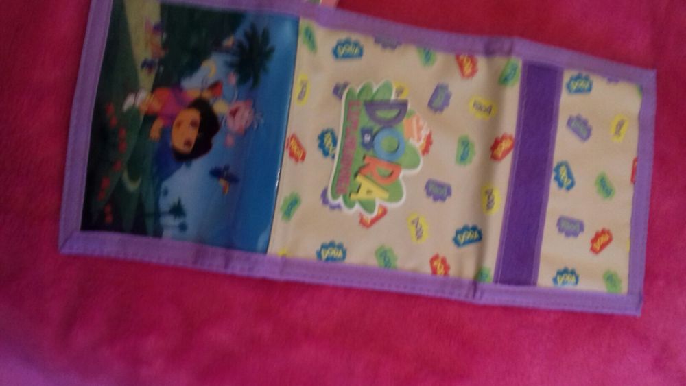 Carteira nova para menina da Dora