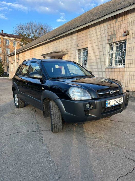 Продаю Hyundai Tucson 2008