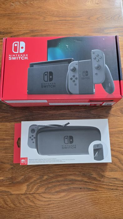 Nintendo Switch cinza como nova + capa original Nintendo