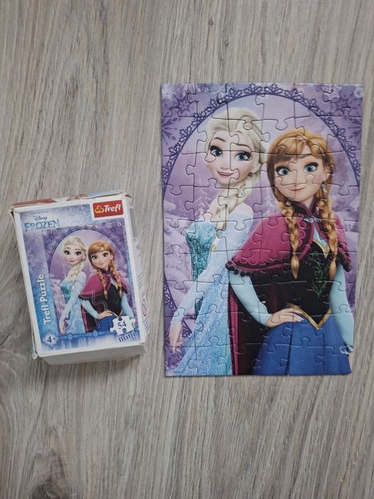 Puzzle Trefl mini 54 szt. Frozen Anna I Elza Kraina Lodu.