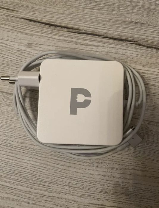 Зарядне до MacBook