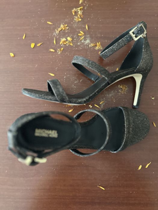 Novas Michael Kors 40