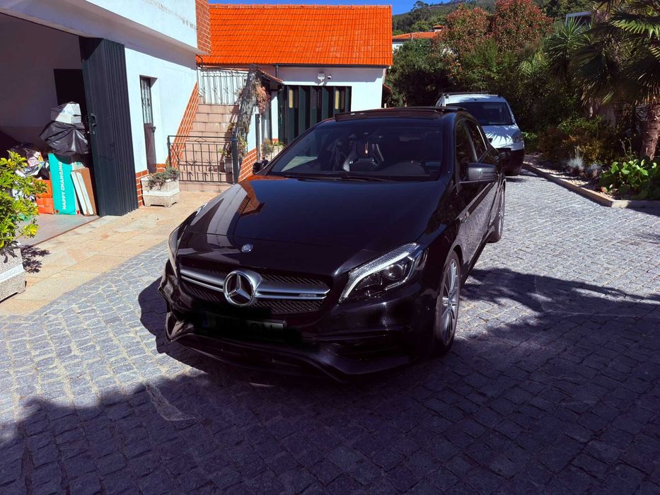 Mercedes-Benz A 45 AMG 4Matic Speedshift 7G-DCT