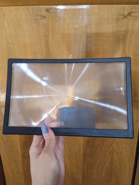 Збільшувач для телефону