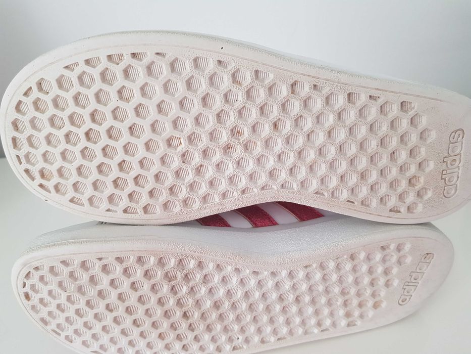 Adidas r.36 młodzieżowe GRAND COURT