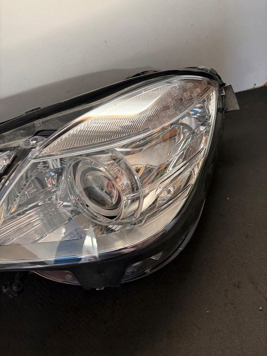 lampa lewa reflektor lewy mercedes w212 bi xenon + led skrętny hella e