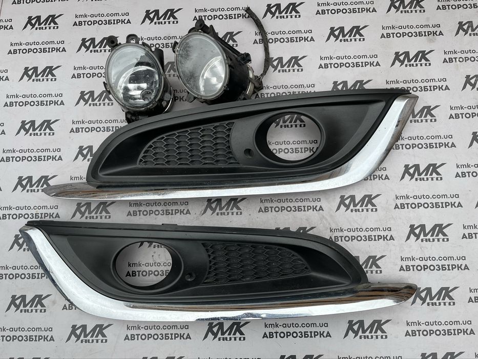 Протитуманна фара ліва / права з решіткою Opel Insignia 13-17р.
