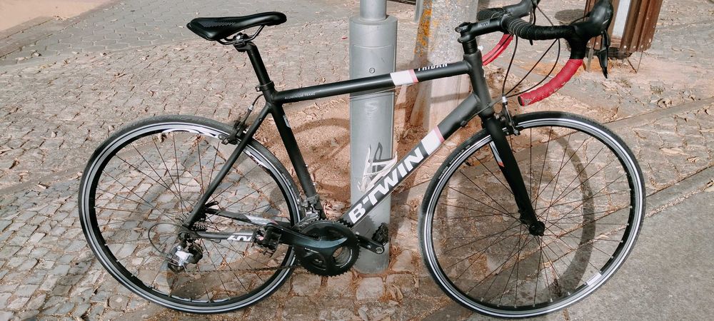 Bicicleta de estrada btwin