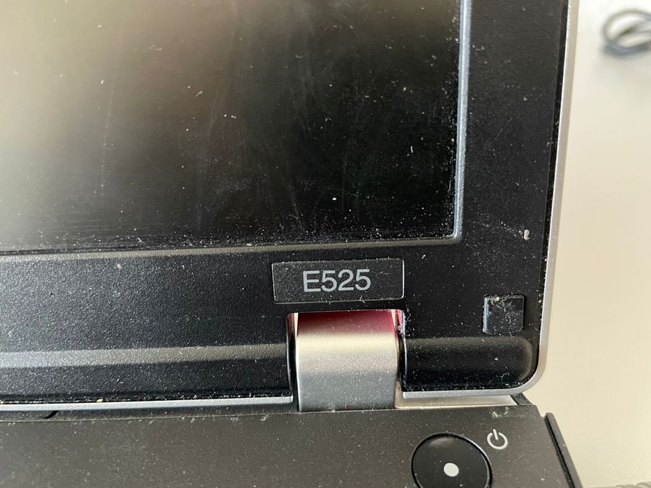 Lenovo thinkpad e525