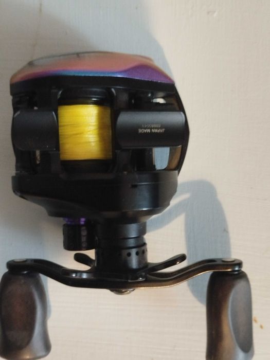 Multiplikator Megabass Zonda 68L Hedgehog custom + szpula roro