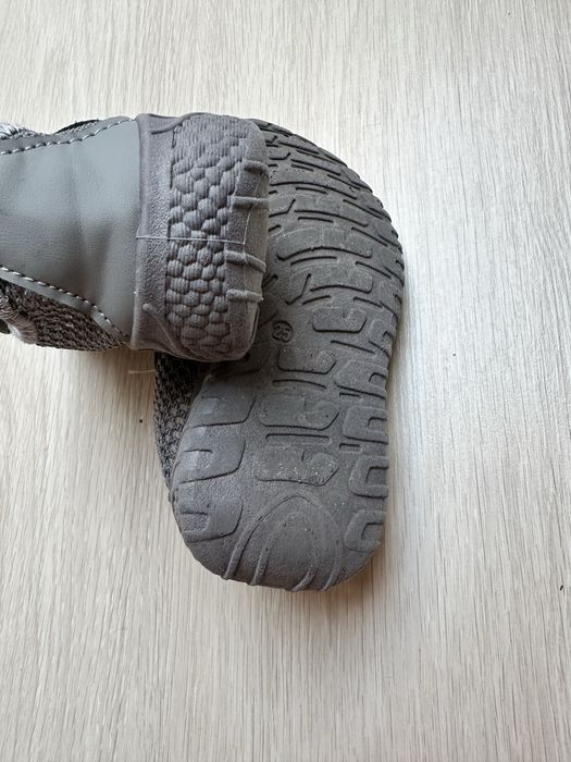 Літні кросівки з міцною сіточкою, р.24