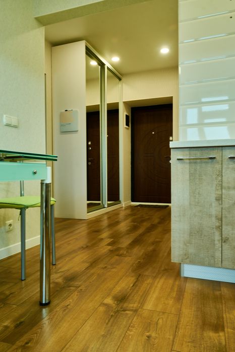 Подобово 1к,м Індустріальна, вул Миру, поруч Автостанція