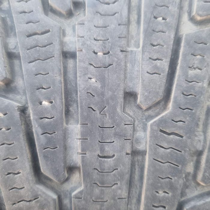 Комплект Nokian Nordman RS2 SUV 235/60 R18 107R XL — 4 мм, б/в