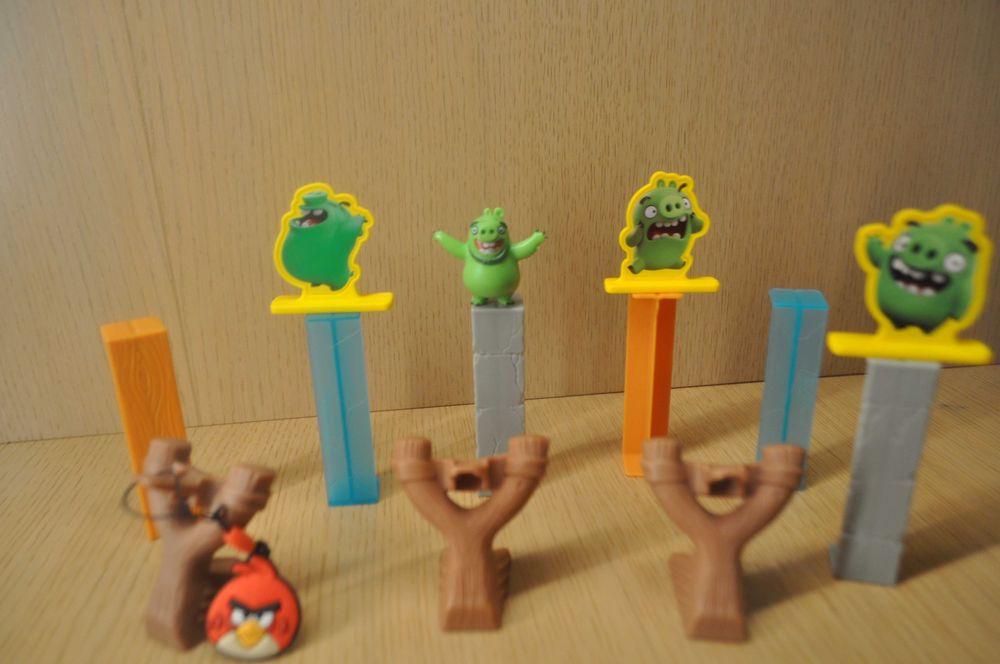 Zestaw figurek, zabawek z bajki  Angry Birds