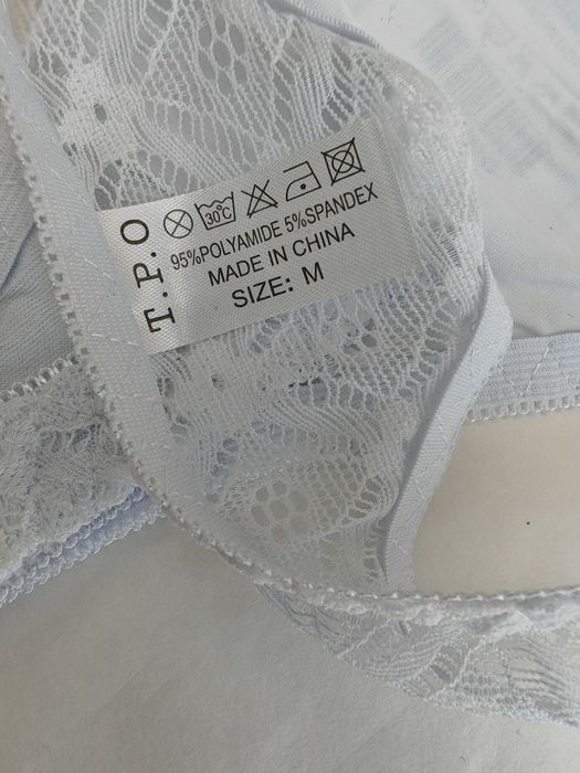 Stringi damskie M