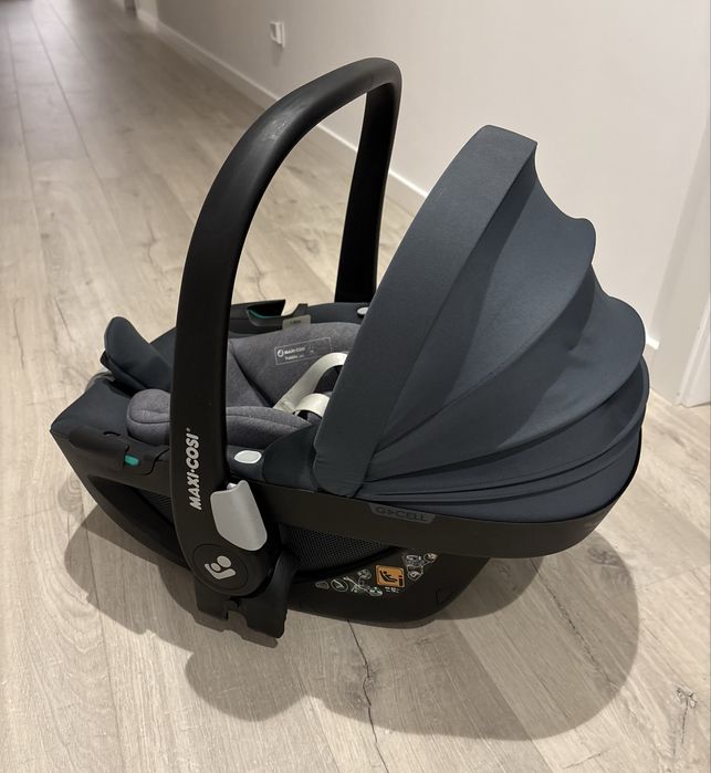 Ovinho Maxi-Cosi Pebble 360 i-Size + redutor recém-nascido