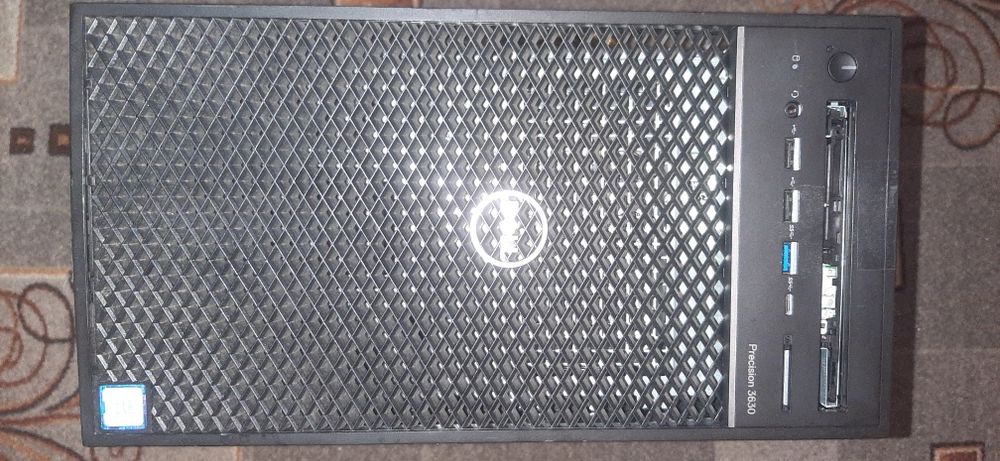 Робоча станція DELL Precision 3630 з рідким процесором E2186G