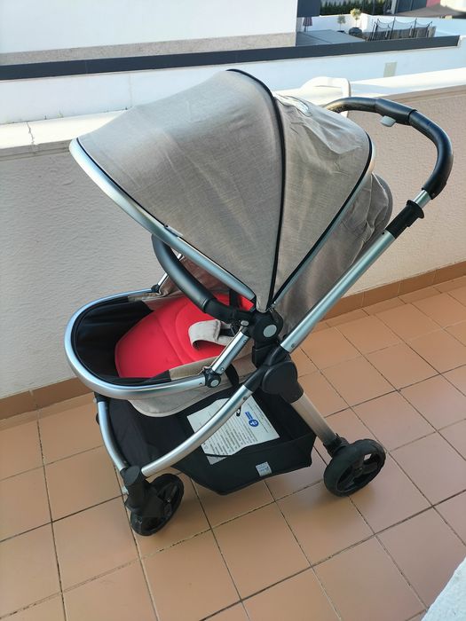 Vendo carrinho de bebé