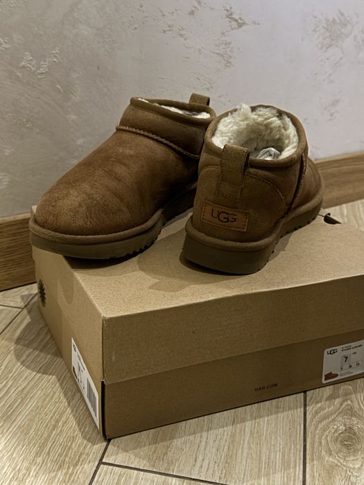 UGG clasic mini original