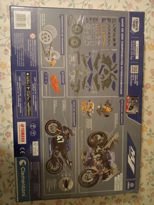 Puzzle 3D Yamaha da Clementoni