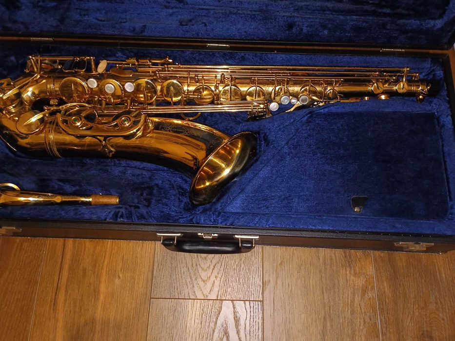 Saksofon tenorowy Vespro