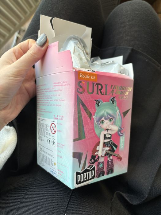 Аніме фігурка Suri Pop Top