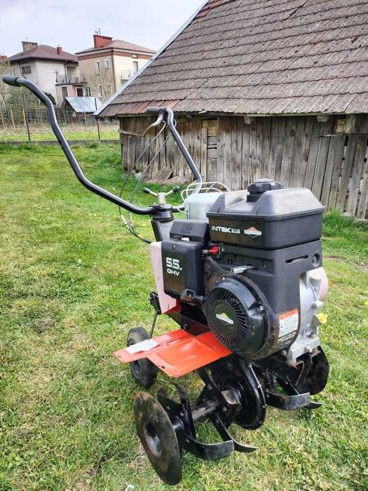 Glebogryzarka spalinowa B&S 5,5HP