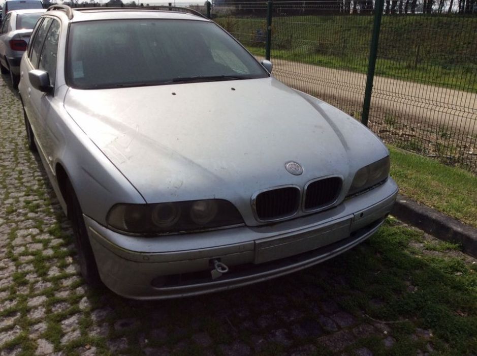 BMW 520D touring ás peças