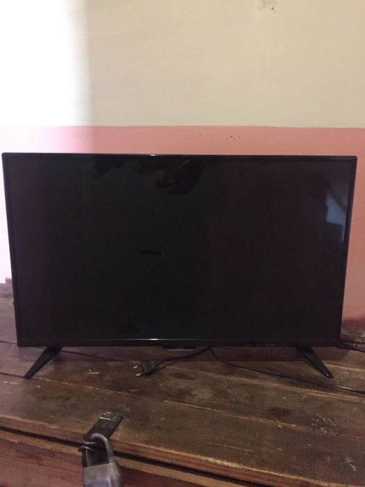 Телевізор ERGO LED 32”