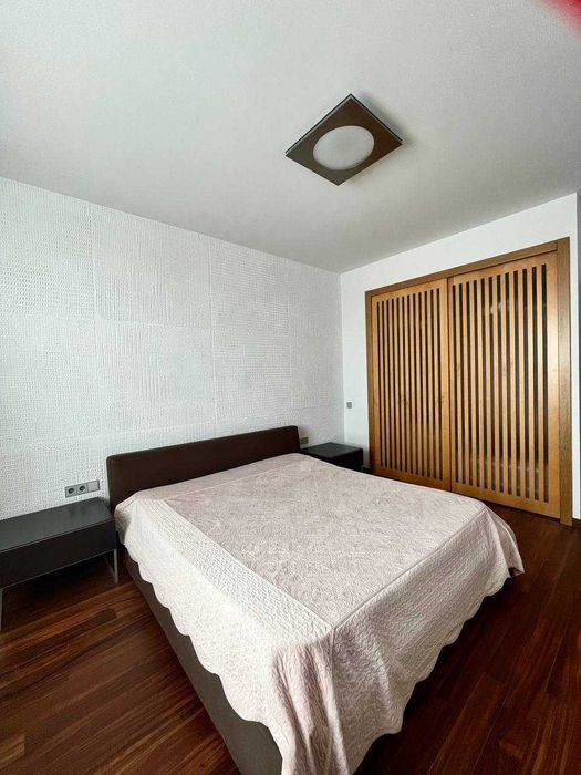 Продаж 3к квартири 140 кв. м на вул. Вернадського Володимира