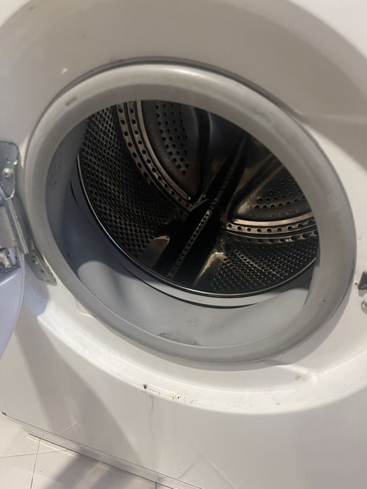 Maquina lavar roupa