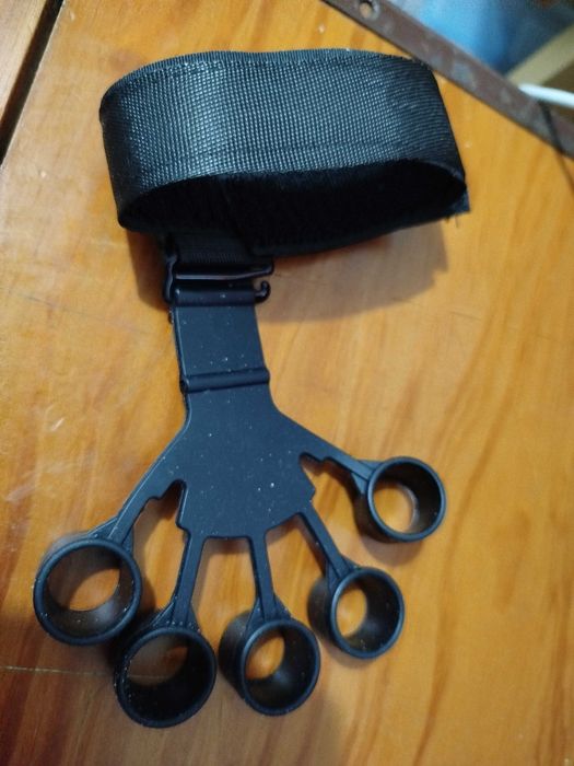Hand Grip Fortalecimento de antebraço ajustável 10 a 100Kg Gym Ginásio