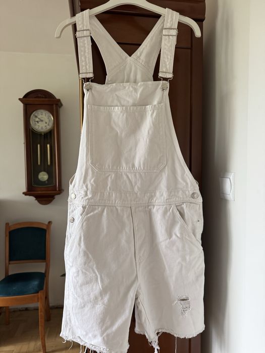 Spodenki jeansowe męskie S  białe ogrodniczki  bawełna z kieszeniami