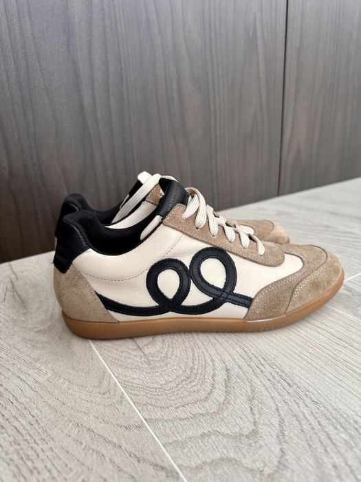 Жіночі кросівки Lestrosa