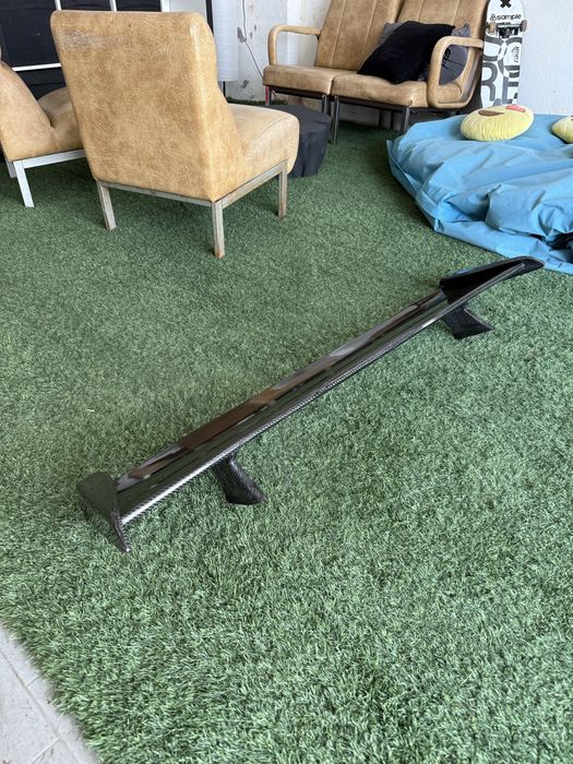 Aileron em carbono