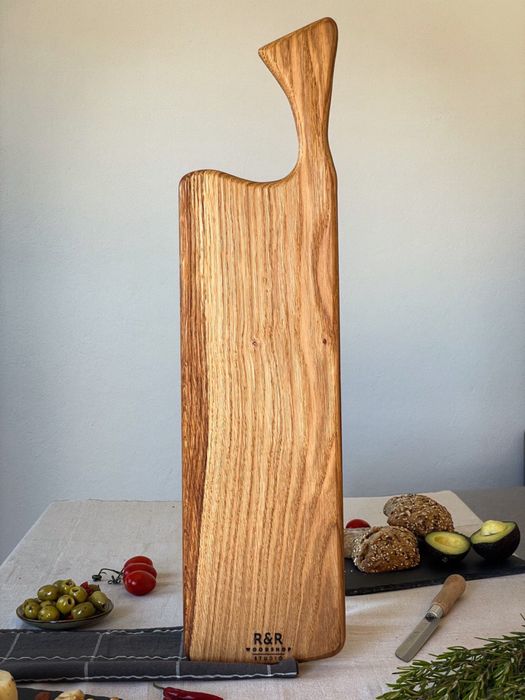 Prenda, tabuas de cortar, servir.