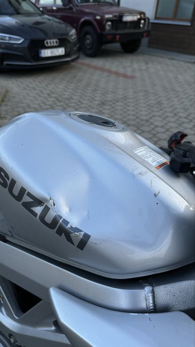 SUZUKI SV650 2004r